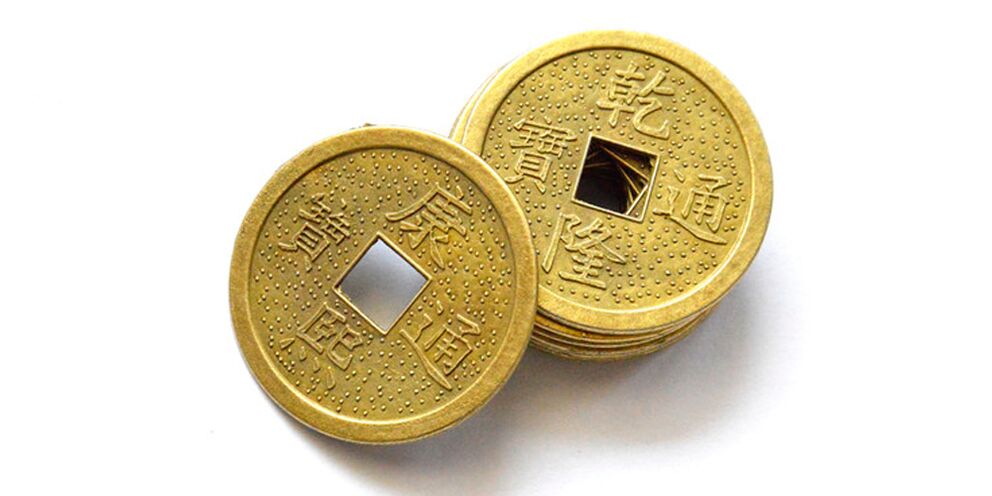 Kiinalaiset kolikot onnen amulettina