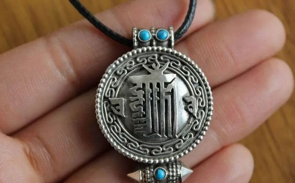 Tiibetin amuletti onnea varten